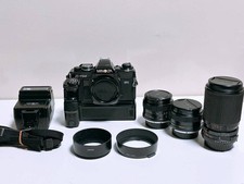 Minolta X-700, tested, Minolta 28mm 50mm 35-135mm lens set of 3, grip, flash,