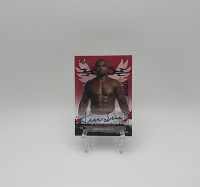 2010 Leaf MMA - Red Auto Assuerio Silva #AV-AS2