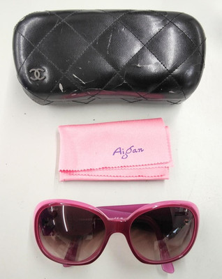 CHANEL Sunglasses Eyewear 5113 855/13 size 56 Camellia Pink Frame Case Japan FS