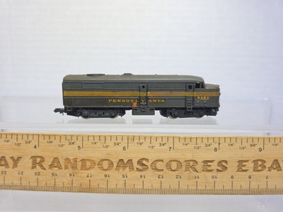 As Is Arnold N Scale Custom Pennsylvania 8491 FA Diesel Loco PRR Metal Shell 