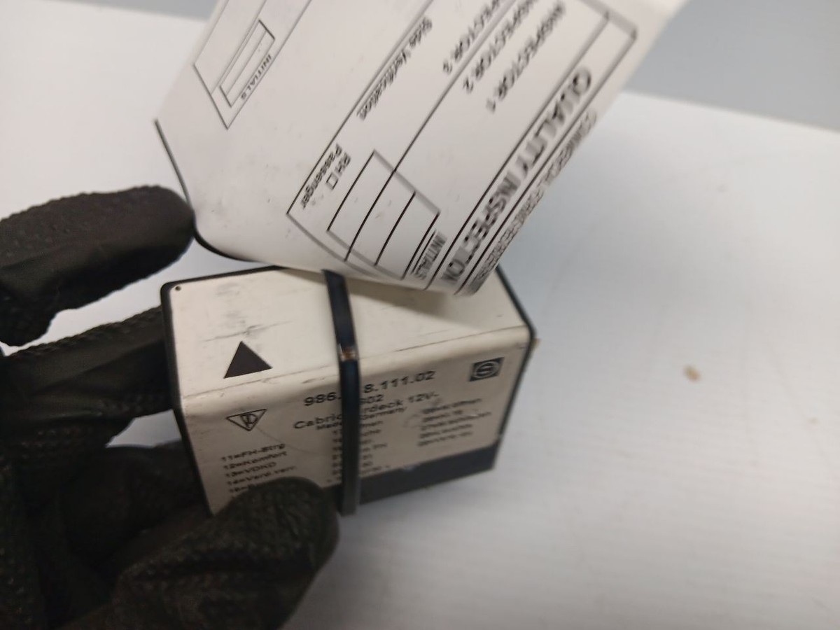 PORSCHE BOXSTER OEM Convertible Top Control Module (986.618