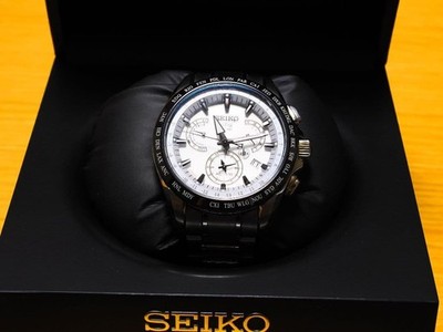 SEIKO Astron GPS Solar Watch SBXB047 8X Dual Time Titanium Box Links Papers
