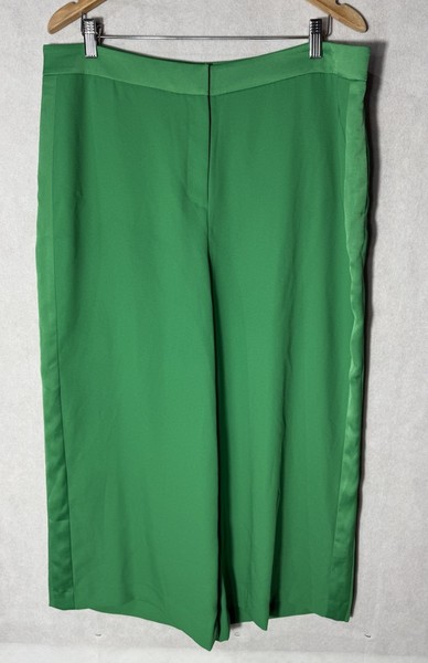Ladies 18 Boden Cropped Wide Leg Dress Pants Green Pockets