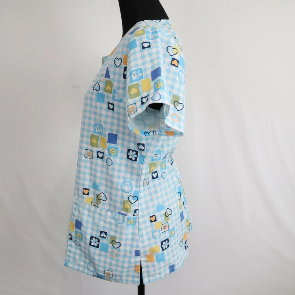 Scrub HQ Top Womens Small Medical Uniform Hearts Flowers Gingham Short Sleeve - Image 2 of 4