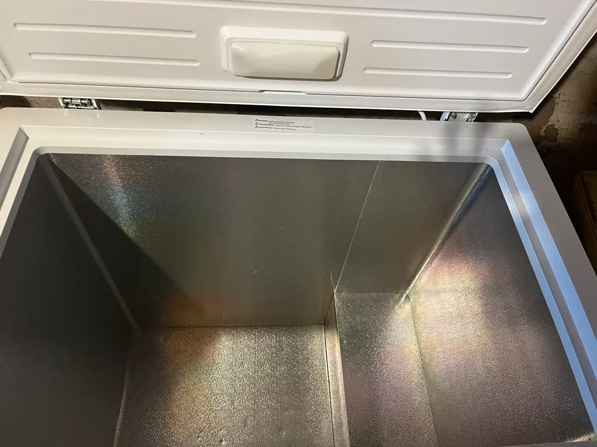 Vassani sale chest freezer