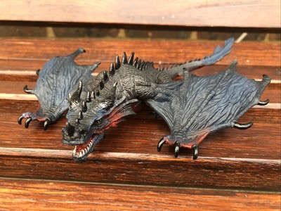 schleich dragon night hunter
