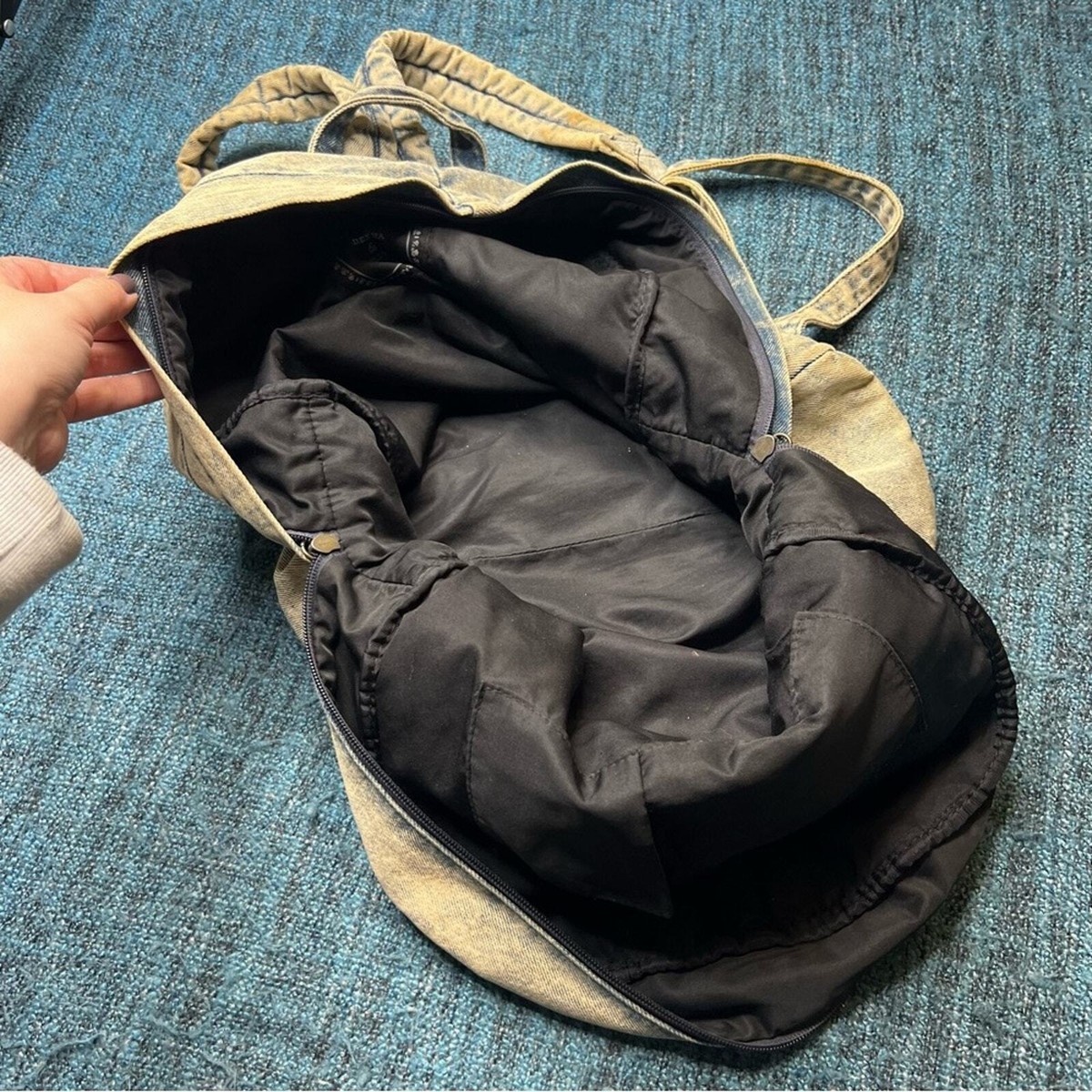 UO Deena & Ozzy Acid Washed Denim Distressed Backpack Retro  display picture 1