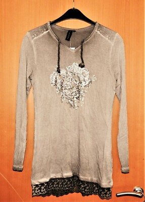 Damen Longshirt von MeKSTONE