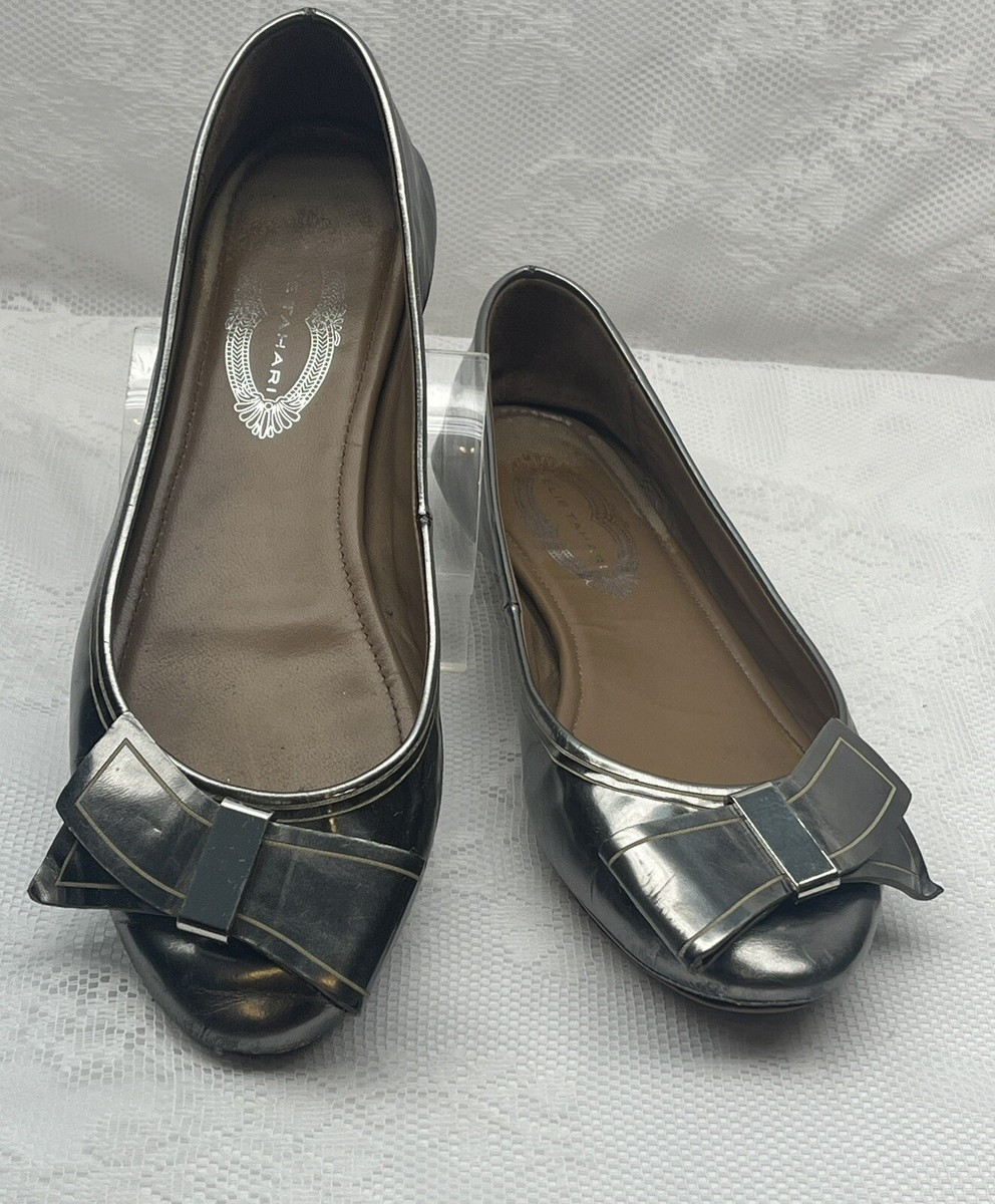 Auth ELIE TAHARI Gray Leather Ballet Flats US Size