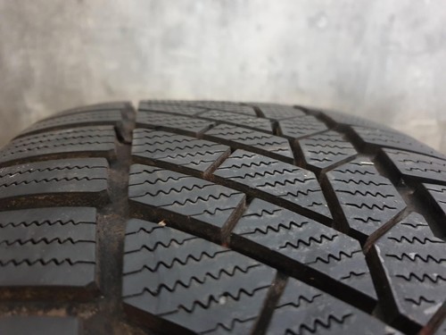 Chevrolet Malibu KL1G Jantes Alu Pneu Hiver 225/50 R 18 Runflat Continental 94% - Bild 13 von 13