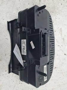 VW TOURAN 1T1, 1T2 Kombiinstrument V3354110 1.90 Diesel 77kw 2005 33281309