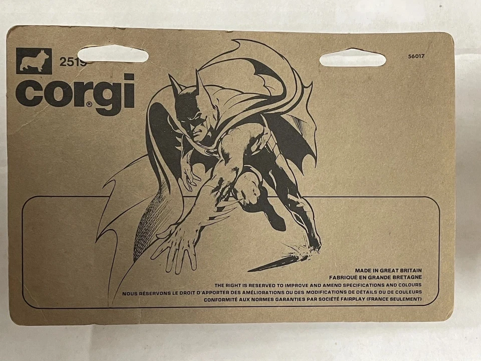 Rare 1976 Corgi 2519 Vintage Batman Toy Set Batmobile And Batboat Sealed On Card - Image 2 of 4