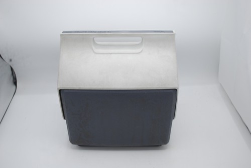 IGLOO LUNCHMATE 6 PACK COOLER - Picture 2 of 5