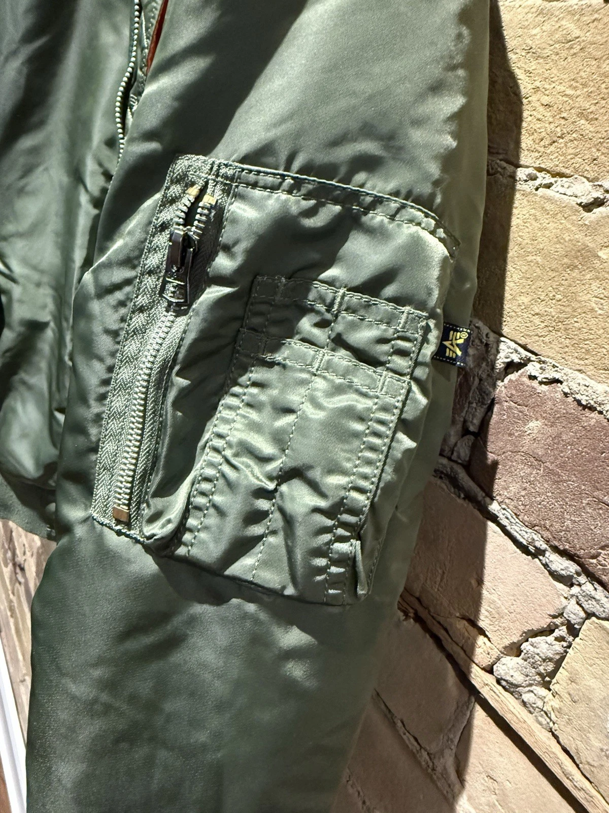 Alpha Industries Vintage Bomber Jacket MA-1 Men’s Size L Slim Fit - product detail image 5