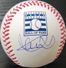 Ichiro Suzuki Autographed Official HOF Baseball under LOGO Ichiro and Becket COA