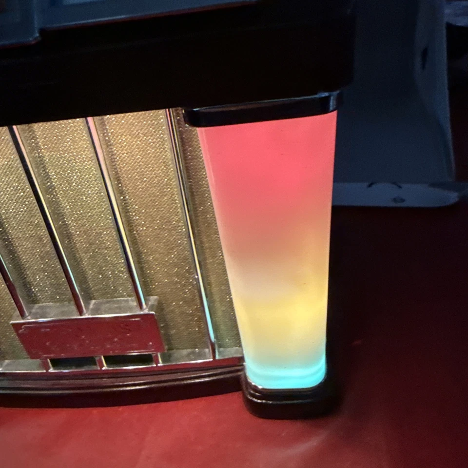 Thomas Collector's Edition Radio Select-O-Matic Jukebox AM FM Radio Cassette - Image 4 of 4