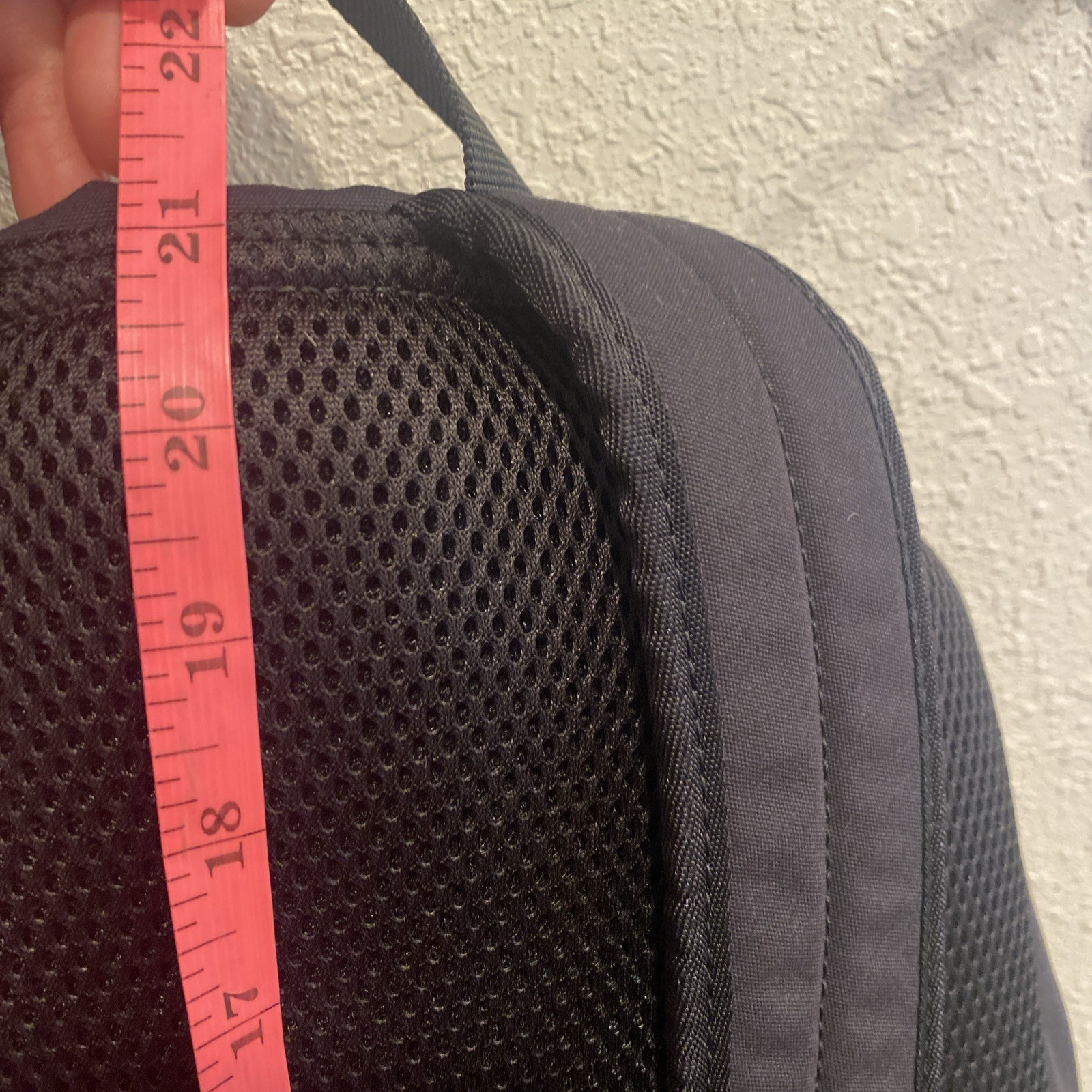 Lululemon Command The Day 24L Drawstring Backpack… - image 6