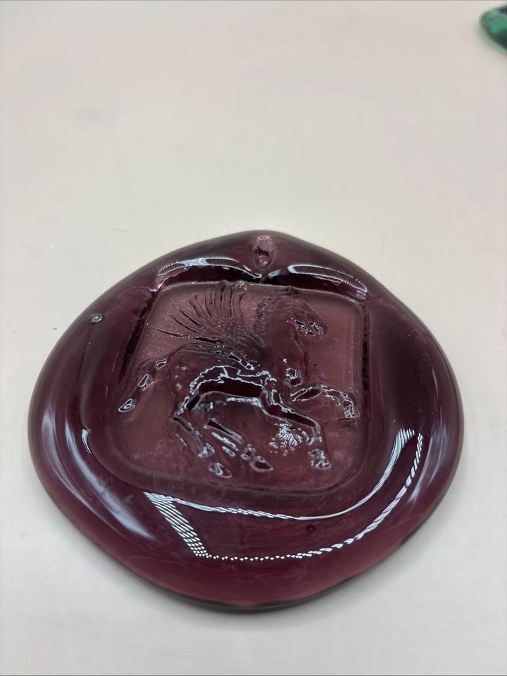 Blenko Suncatchers (6)Pegasus, Unicorn, Hearts, Chicken, French Horn, Flower - Image 2 of 4