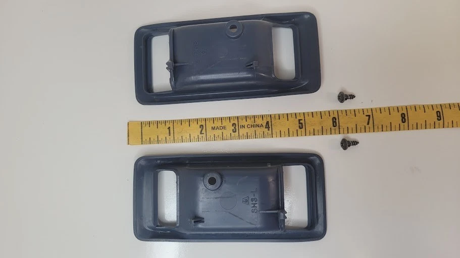 Пара серых отделочных внутренних дверных ручек с винтами для Honda Civic CRX 1988-1991 годов выпуска от оригинального производителя - Изображение 4 из 4