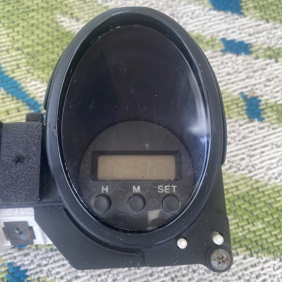 MITSUBISHI GTO MK1 1990 - 1994 CONTADOR DE REVOLUCIONES TWIN TURBO 057020-6052 MB604754 Foto 4 de 4