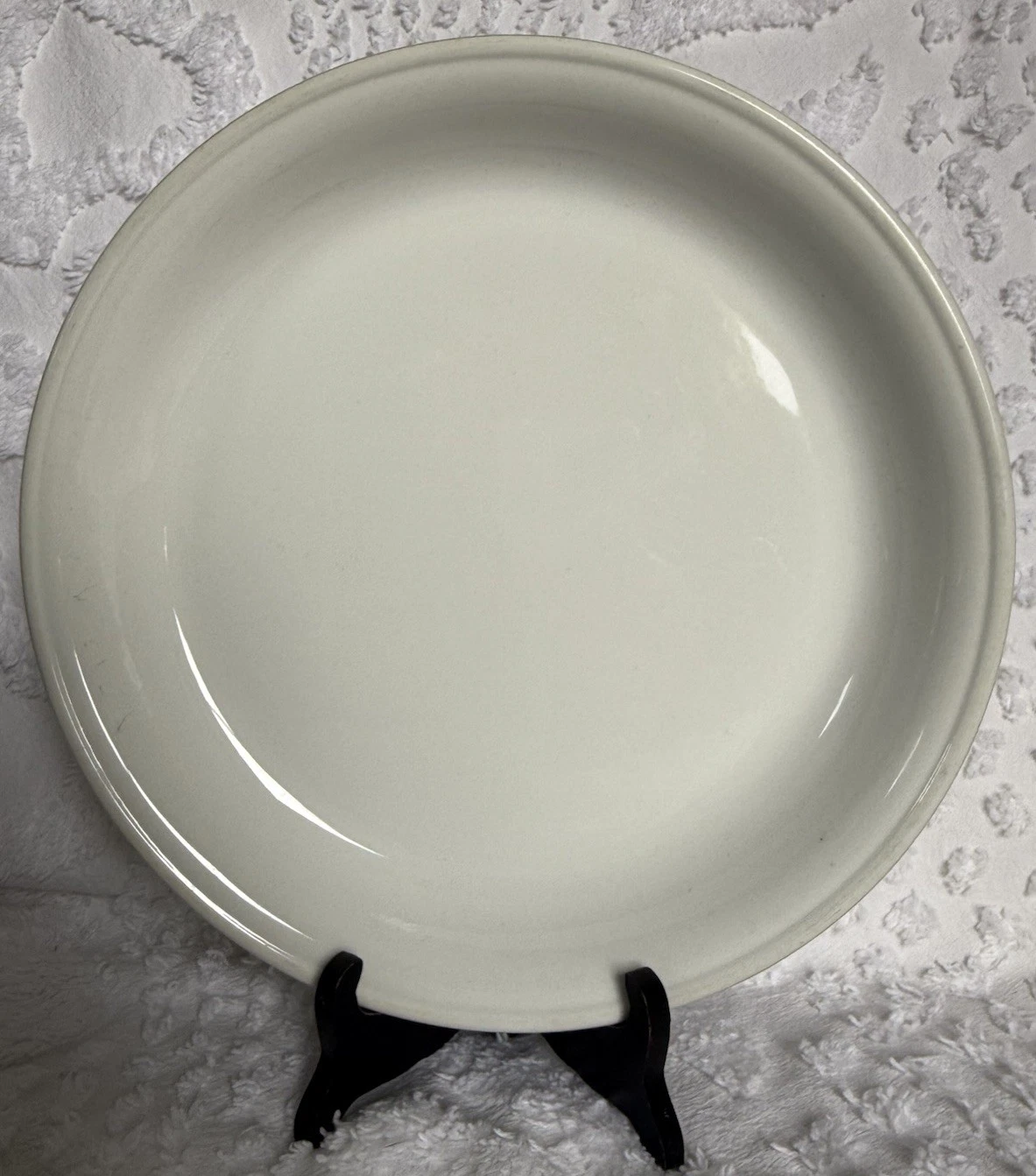 Vintage Arabia Pie Plate Dish Large 11 Inch Wide 1.5 Inch High White Finland