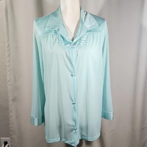 Vintage Vanity Fair Pajama Top S 80s Long Sleeve Embroidered Nylon Nightwear USA
