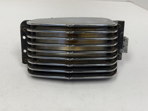 1966-1967 Dodge Charger Right Parking Lamp Assembly 2575841 NOS - Picture 3 of 12