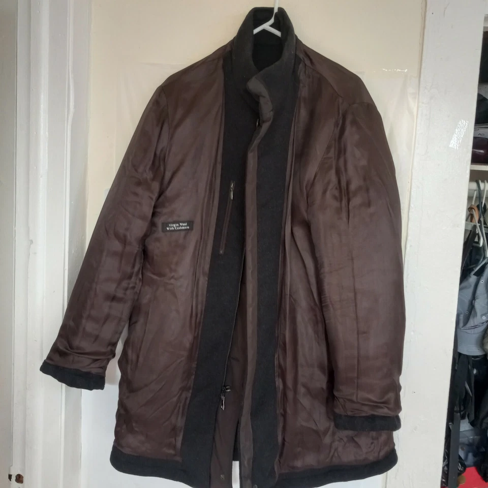 Paul Stuart Modern Made in Austria coat Wool/cashmere mens Overcoat Sz Large - Image 4 of 4