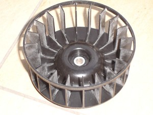 LÜFTERRAD KLEIN 112mm TROCKNER BOSCH SIEMENS NEFF CONSTRUCTA CT6000 2150063 AC5