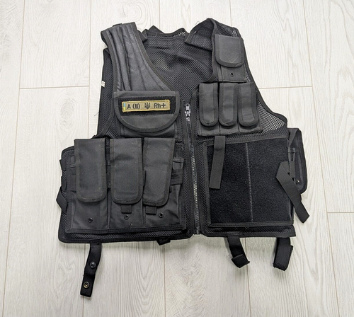 Ukrainian hero's bulletproof vest. Ukrainian army. 2022-2024. ZSU. Ukraine Army - 第 1/8 張圖片