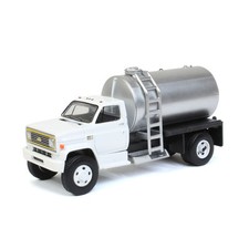 1/64 Chevy C-60 Fertilizer Truck, White Cab Greenlight Exclusive 51311-B