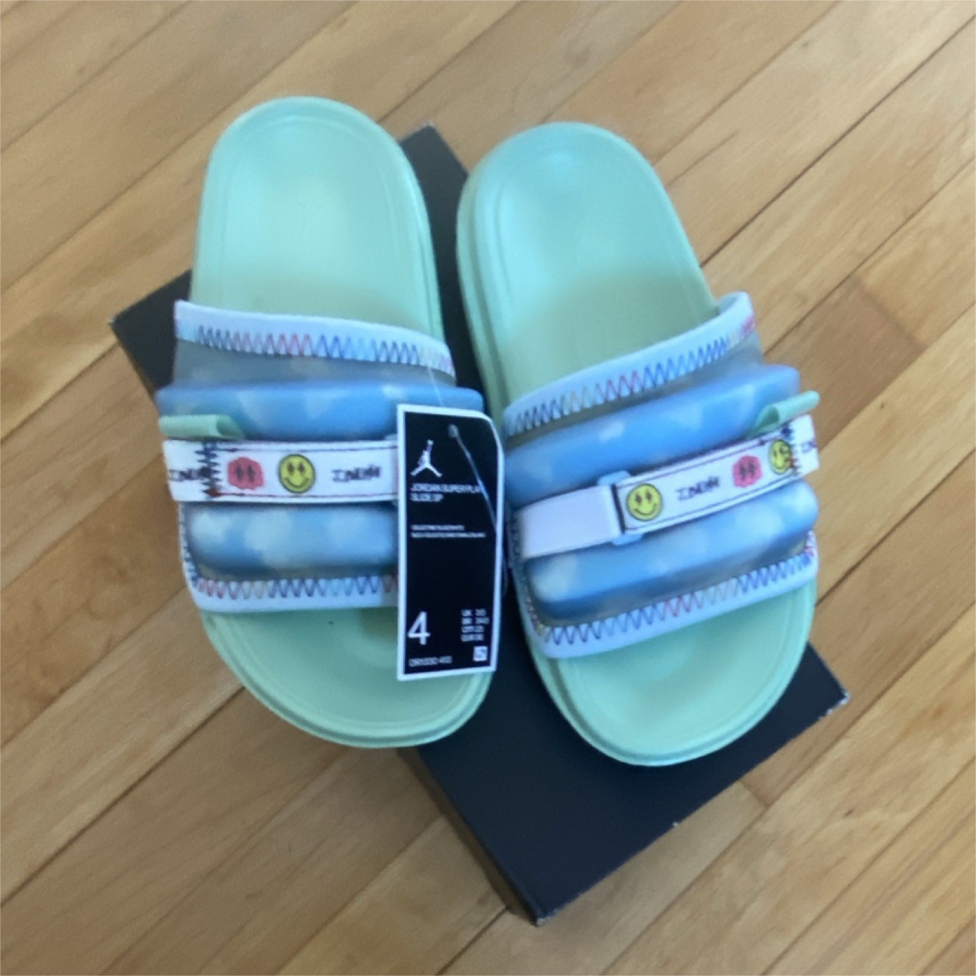 Jordan Super Play Slide Celestine Blue/White Mens Smiley Face Sandals Size 4