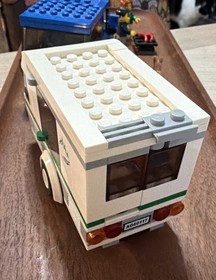 LEGO CITY: Van & Caravan (60117) 100% Complete With Instructions No Box