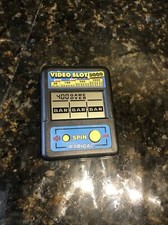 Radica Video Slot 5000 Handheld Electronic Game Works Great Model 470