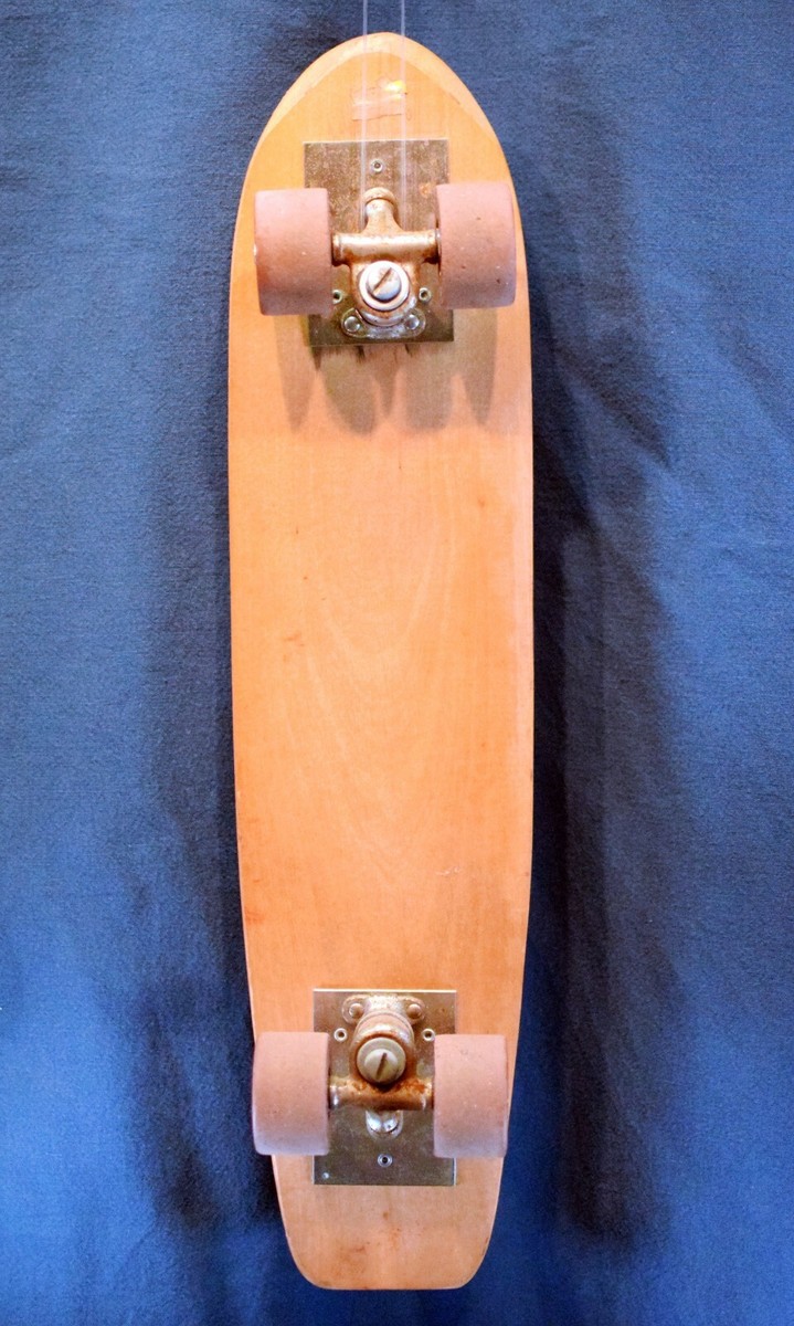 Classic! ~ 1960's Era / Roller Derby / Deluxe #20 / Wooden
