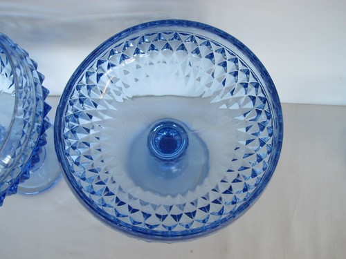 PAIR OF INDIANA GLASS ICE BLUE DIAMOND POINT 7" HIGH COMPOTES - Picture 5 of 12