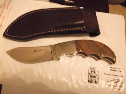 CRKT 2850 Bez Tine Skinner Russ Kommer Fixed Blade Knife & SHEATH,,,SUPER CLEAN
