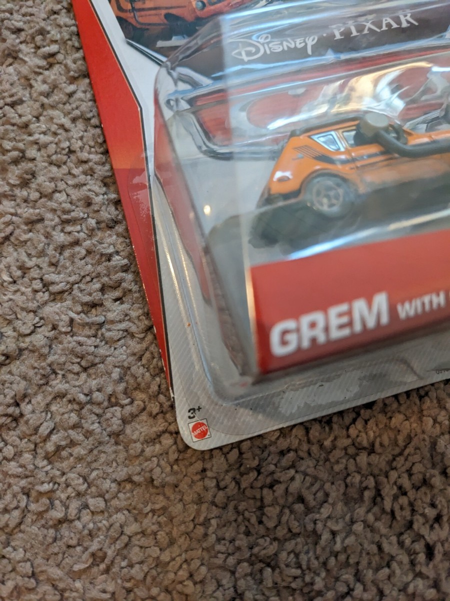 Disney Pixar カーズGrem with Camera ミニカー Disney Pixar Cars Oversize Deluxe Grem with Camera Die Cast
