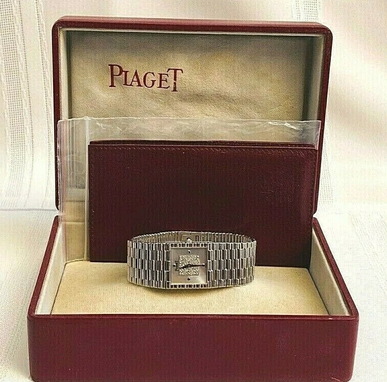 Piaget — MAGNIFICENT PLATINUM DIAMOND SAPPHIRE MOTHER OF PEARL PIAGET AUTOMATIC WATCH