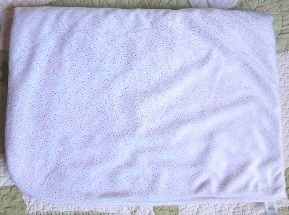 Circo Blanco con Pequeños Lunares Dorados con Respaldo de Sherpa Rosa Manta Bebé Niña Usada en Excelente Condición Foto 2 de 4