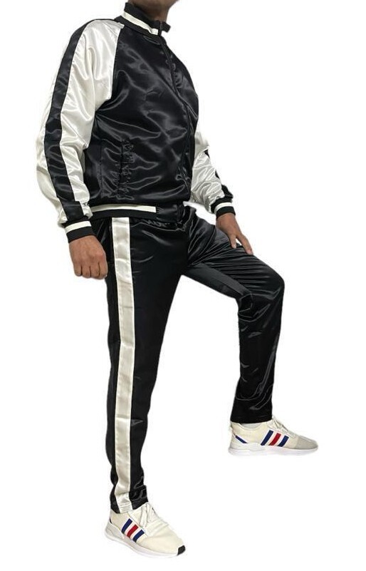 Eleganza Scintillante: Ensemble Activewear in Nylon Satinato Bianco e Nero foto 5