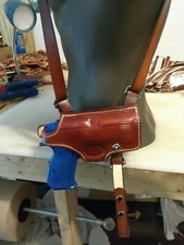 Springfield XD 9mm 4.0 Shoulder Holster Leather with double magazine right hand 