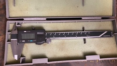 MITUTOYO ABSOLUTE DIGIMATIC 6'' DIGITAL CALPIER .0005'' GRADS #500-171 + CASE