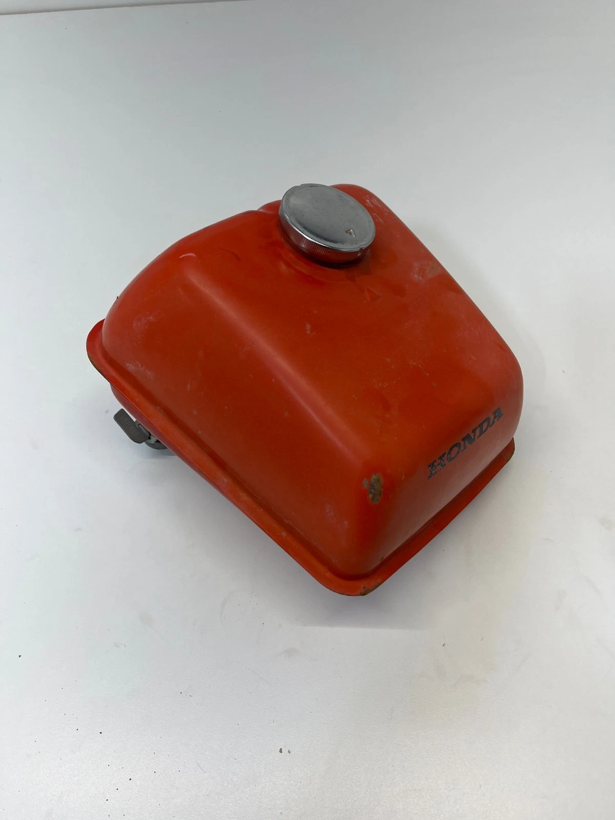 82 1982 Honda Urban Express 50 NU50 OEM Gas Tank Fuel Cell Cap READ