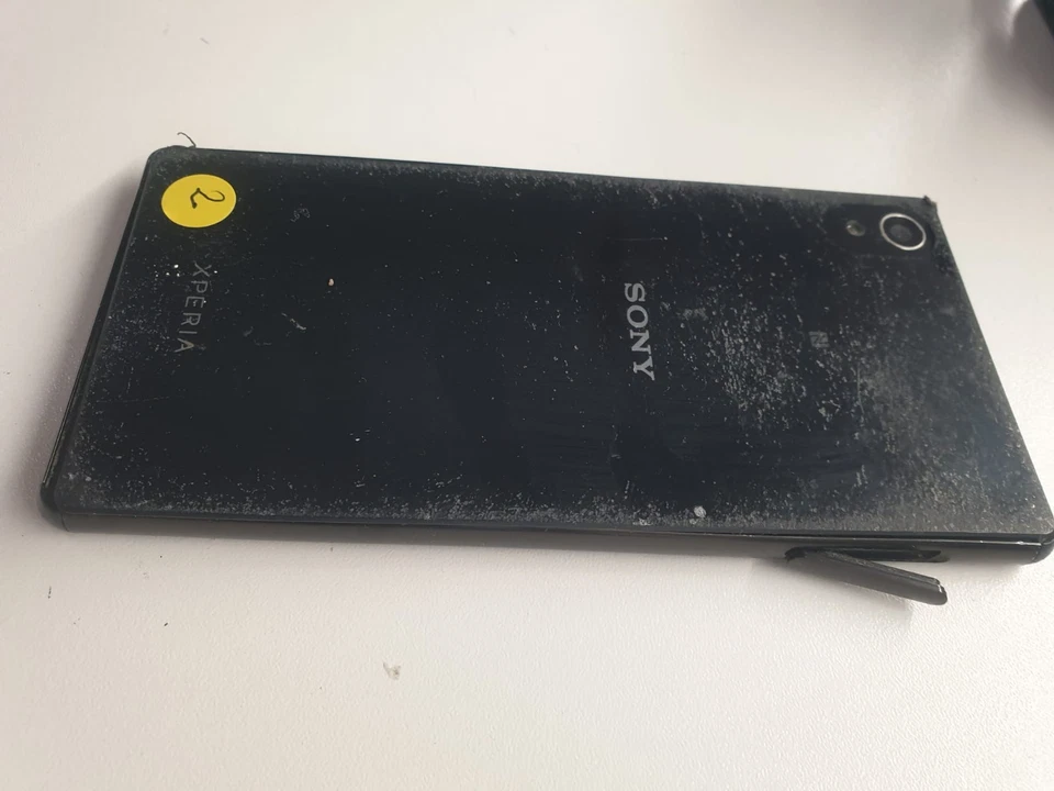 Original SONY Xperia Z3 Dual D6683 Defect - Bild 2 von 3