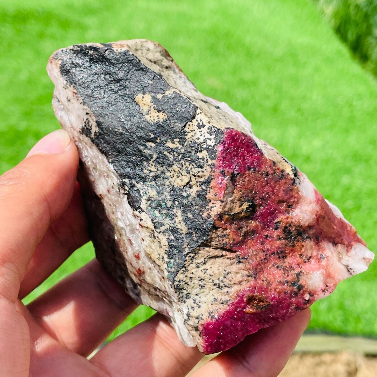 299g Natural Purple Pink Cobalt Cobalto Calcite Crystal Gemstone Rare  Mineral