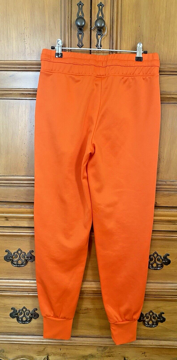 Hooters girl orange　トップスショートパンツ 　ユニフォーム Super Fun Hooters Girl Halloween Costume with Top, Shorts