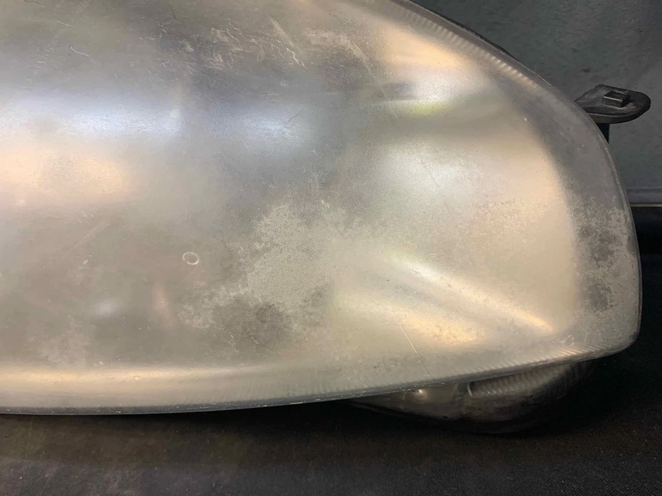 Fits 2007-2012 Mitsubishi Eclipse Right Headlight Assembly OEM#:8301B136 Foto 2 de 4