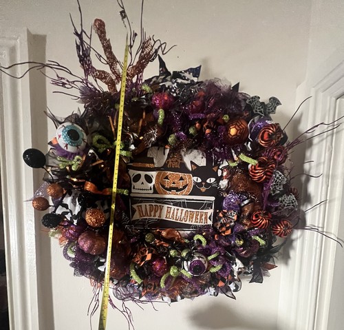 Happy Halloween Wreath 24 in. - Picture 6 of 6