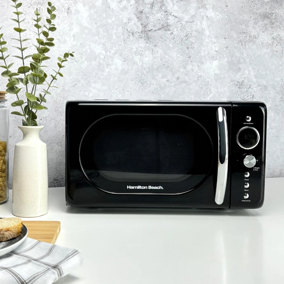 Hamilton Beach, Microwave, 20L Retro Black Microwave, 700W, HB70H20B - Image 2 of 4